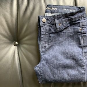 Calvin Klein Size 2 Denim Leggings